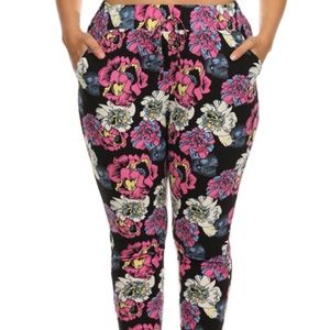 Plus Sizes! Floral Jogger Style